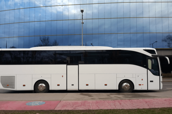 MercedesBenz Tourismo 49+1+1